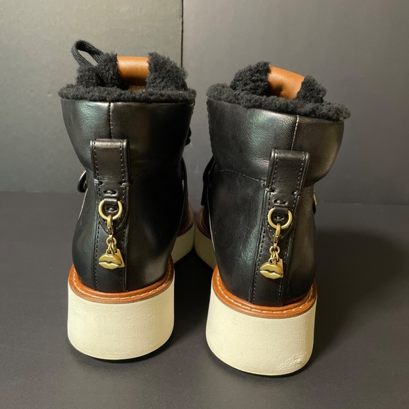 Coach Urban Hiker Boot, Black, Women's Size 7, Excellent Condition - Picture 3 of 11